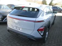 Neu Hyundai Kona Select 116 PS (85 kW) 2026 Grau SUV