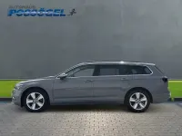Gebraucht VW Passat Business 200 PS (147 kW) 2023 Mondsteingrau Kombi