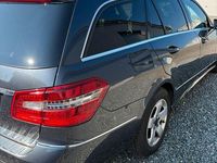 Gebraucht Mercedes 220 170 PS (125 kW) 2012 Grau Limousine