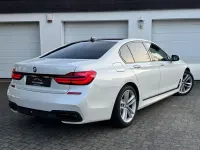 Gebraucht BMW 750 M Sport 449 PS (330 kW) 2016 Weiß Limousine