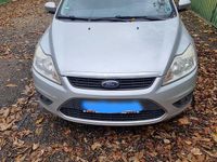 Gebraucht Ford Focus Ghia 109 PS (80 kW) 2008 Silber Kombi