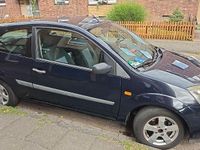 Gebraucht Ford Fiesta Ambiente 60 PS (44 kW) 2007 Blau Kleinwagen