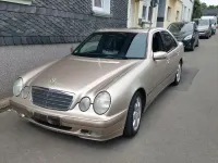 Gebraucht Mercedes E200 136 PS (100 kW) 2000 Beige Limousine