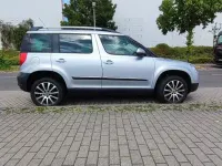 Gebraucht Skoda Yeti Ambition 105 PS (77 kW) 2013 Silber SUV