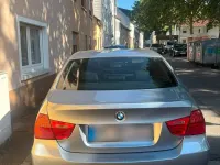 Gebraucht BMW 318 143 PS (105 kW) 2008 Blau Limousine