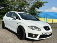 Gebraucht Seat Leon Design 140 PS (102 kW) 2011 Weiß Kleinwagen