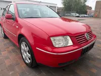 Gebraucht VW Bora Pacific 105 PS (77 kW) 2005 Rot Limousine