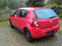 Gebraucht Dacia Sandero Basis 75 PS (55 kW) 2009 Rot Limousine