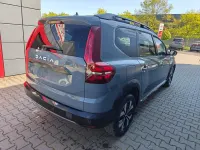 Nouvelle Dacia Jogger 101 ch (74 kW) 2026 Gris Monospace