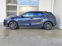Neu Kia Ceed Style 140 PS (102 kW) 2025 Dark penta metal Kleinwagen