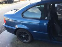 Gebraucht BMW 318 143 PS (105 kW) 2002 Blau Coupé