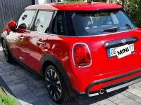 Usado Mini Cooper Classic 136 CV (100 kW) 2021 Rojo Utilitario