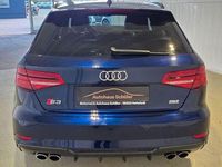 Gebraucht Audi S3 Ambiente 310 PS (228 kW) 2017 Blau Limousine