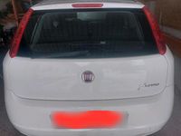 Gebraucht Fiat Punto 68 PS (50 kW) 2012 Weiß Kleinwagen