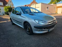 Gebraucht Peugeot 206 90 PS (66 kW) 2002 Grau Limousine