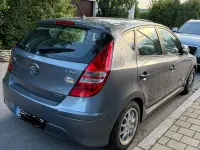 Gebraucht Hyundai i30 Edition 90 PS (66 kW) 2011 Silber Limousine