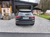 Second-hand Audi Q3 Advanced 190 CP (139 kW) 2020 Negru SUV