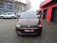 Gebraucht VW Touran 150 PS (110 kW) 2016 Braun Van / Kleinbus