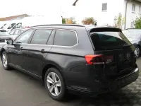 Używany VW Passat 200 KM (147 kW) 2023 Szary Kombi