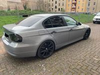 gebraucht BMW 318 i E90 Automatik