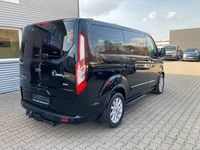 Gebraucht Ford Tourneo 170 PS (125 kW) 2018 Shadow black Kombi