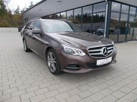 Gebraucht Mercedes E200 184 PS (135 kW) 2015 Dolomitbraun Kombi