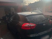 Gebraucht Kia Rio 75 PS (55 kW) 2014 Schwarz Kleinwagen