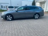 Gebraucht VW Passat Elegance 150 PS (110 kW) 2024 Grau Kombi