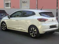 Gebraucht Renault Clio SE 67 PS (49 kW) 2023 Weiß Kleinwagen