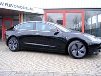 Gebraucht Tesla Model 3 Standard Range 175 kW (238 PS) 2019 Schwarz Limousine