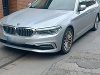 Gebraucht BMW 520 185 PS (136 kW) 2019 Silber Kombi