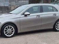 Gebraucht Mercedes A200 163 PS (119 kW) 2019 Grau Limousine