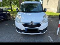 Usata Opel Combo 105 CV (77 kW) 2012 Bianco Monovolume