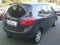 Gebraucht Opel Meriva Style 140 PS (102 kW) 2015 Grün Van / Kleinbus