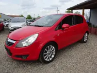 Usata Opel Corsa Innovation 69 CV (50 kW) 2010 Rosso Utilitaria