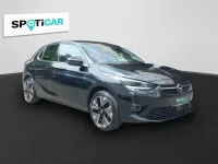 Gebraucht Opel Corsa-e Ultimate 100 kW (136 PS) 2022 Diamant schwarz/karbon schwarz Kleinwagen