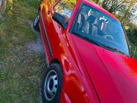 Używany VW Golf 60 KM (44 kW) 1996 Czerwony Coupe