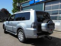 gebraucht Mitsubishi Pajero 3.2 DI-D Automatik Instyle, AHK, Glasschiebedach,