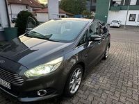 Gebraucht Ford S-MAX Titanium 209 PS (153 kW) 2016 Grau Van / Kleinbus