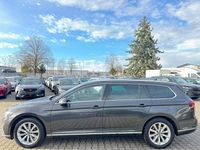 Gebraucht VW Passat Elegance 150 PS (110 kW) 2020 Grau Kombi