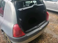 Gebraucht Renault Clio 58 PS (42 kW) 1999 Silber Kleinwagen