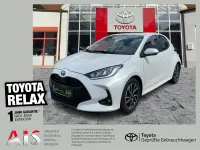 Gebraucht Toyota Yaris Team 116 PS (85 kW) 2022 Platinum white pearl mc. Kleinwagen