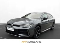 Gebraucht VW Passat R-line 193 PS (141 kW) 2025 Grau Kombi