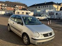 Gebraucht VW Polo 54 PS (39 kW) 2002 Silber Kleinwagen