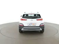 Gebraucht Hyundai Kona Pure 120 PS (88 kW) 2021 Weiß SUV