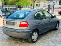 Gebraucht Renault Mégane II Authentique 95 PS (69 kW) 2002 Grau Limousine