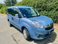 Gebraucht Opel Combo Edition 95 PS (69 kW) 2012 Blau Van / Kleinbus
