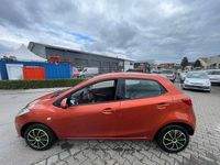 Gebraucht Mazda 2 Independence 75 PS (55 kW) 2010 Passion orange Kleinwagen