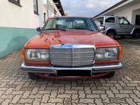 gebraucht Mercedes 280 Automatik mit H-Kennzeichen in englischrot