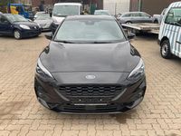 Gebraucht Ford Focus ST-Line X 155 PS (114 kW) 2020 Schwarz Kombi